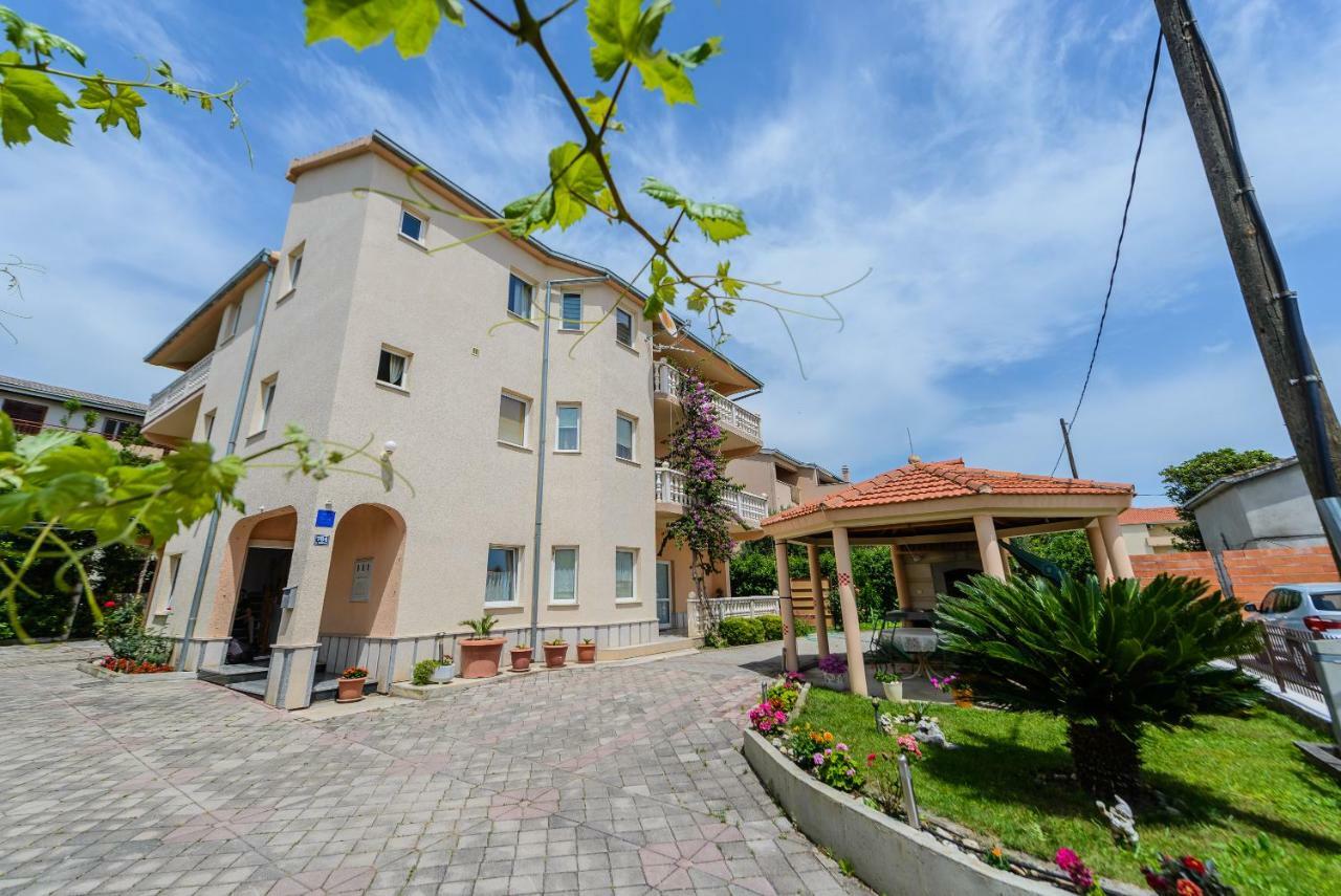 Milkica * Kastela